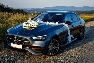 Najčastejšie otázky o prenájme auta na svadbu